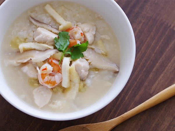 【台湾グルメ】白だしで作る。台湾風海鮮雑炊の写真
