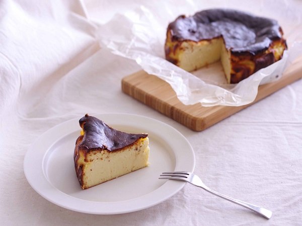 バスク風チーズケーキの写真